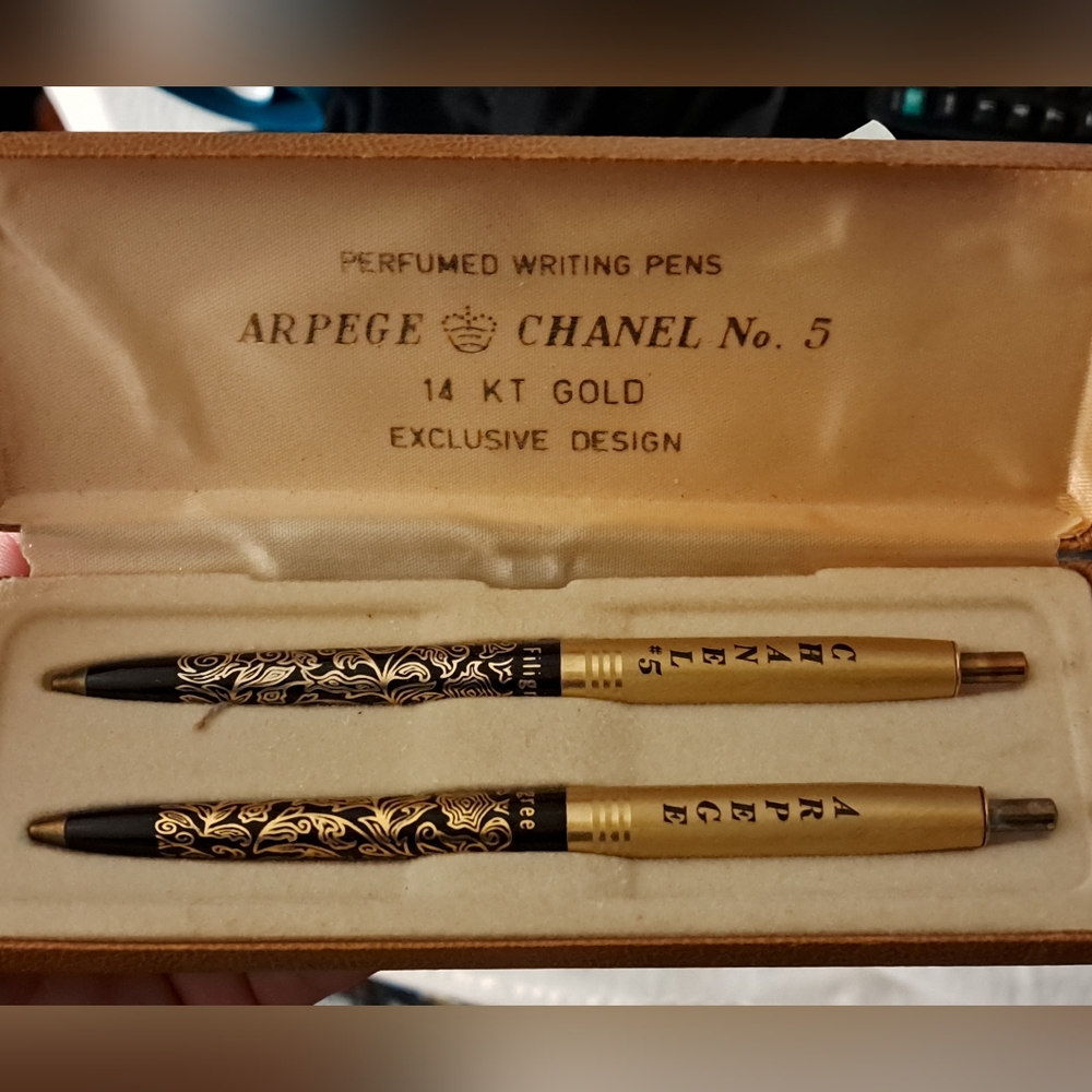 Arpege Chanel No. 5, 14kt Gold Writing Pens